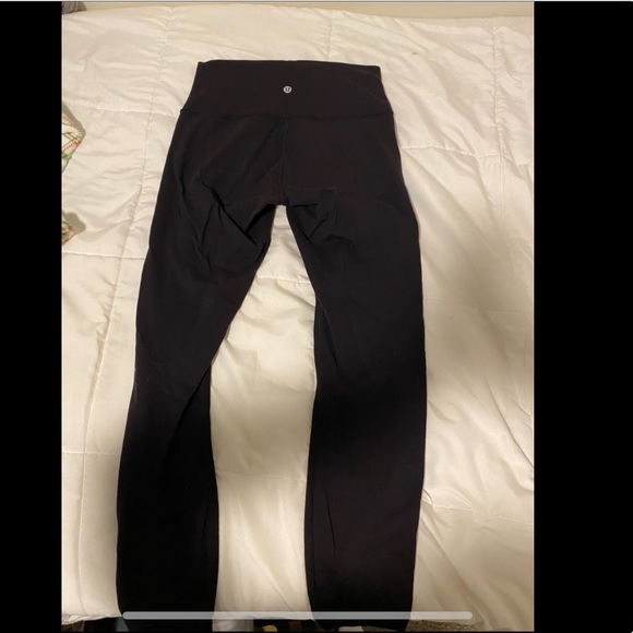 lululemon athletica Pants - Black Lululemon wonder under leggings, size 4